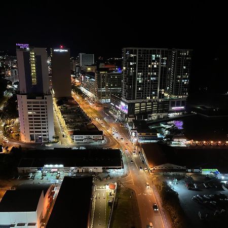 Апартаменты Jesselton Quay Kota Kinabalu 1 Экстерьер фото