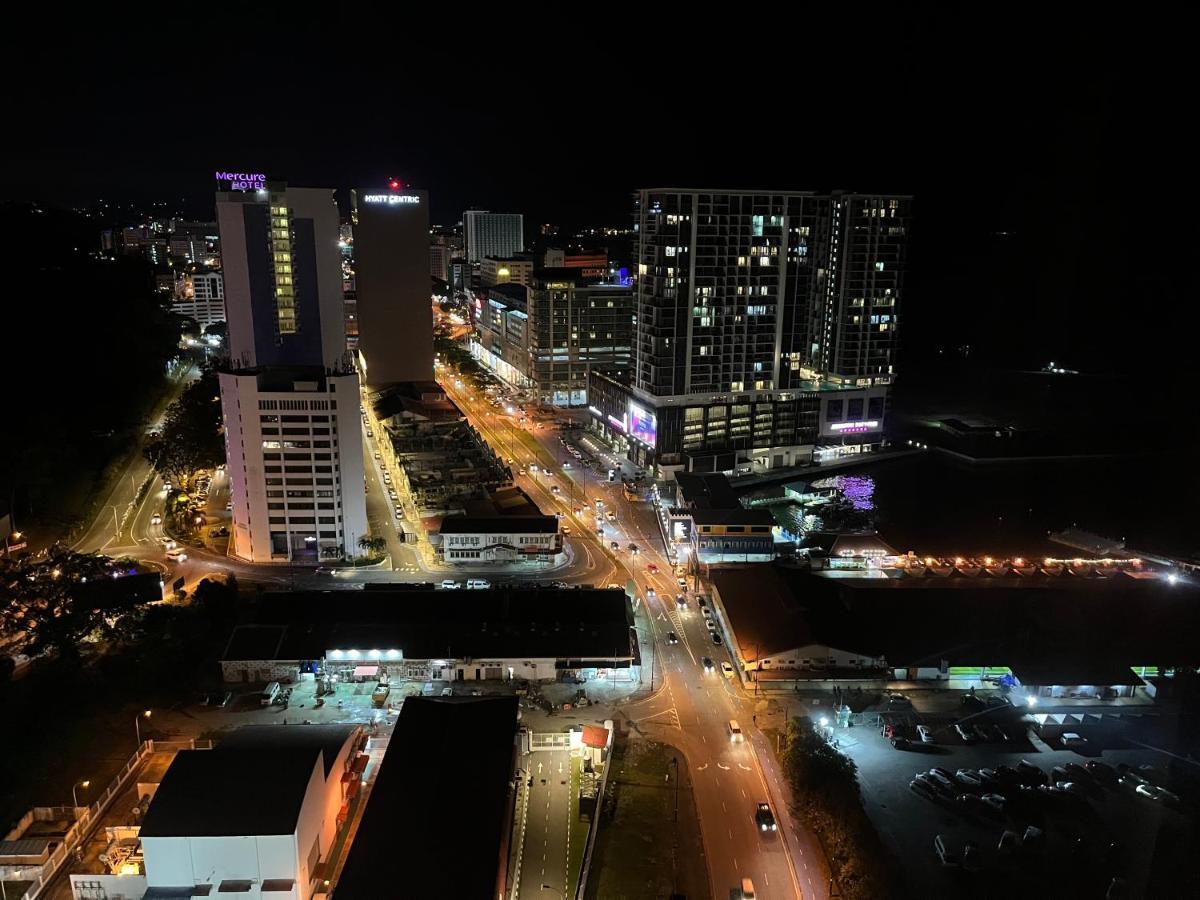 Апартаменты Jesselton Quay Kota Kinabalu 1 Экстерьер фото