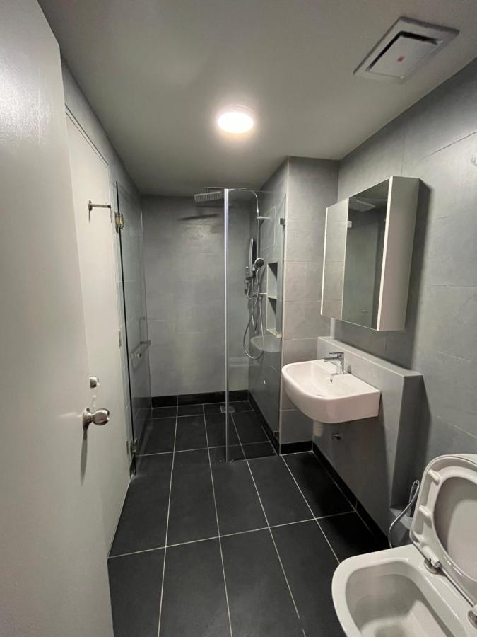 Апартаменты Jesselton Quay Kota Kinabalu 1 Экстерьер фото