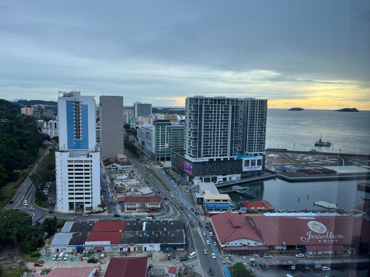 Апартаменты Jesselton Quay Kota Kinabalu 1 Экстерьер фото